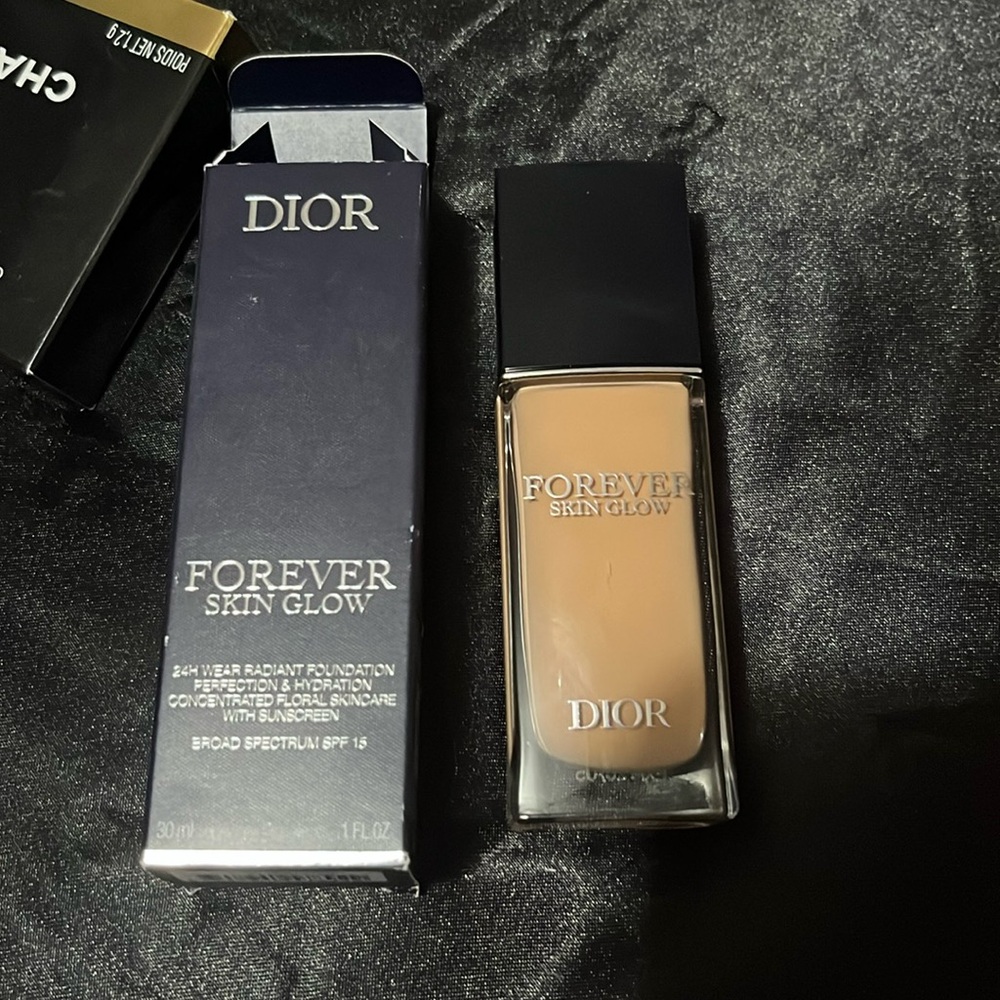 Dior forever skin glow 3,5 N Neutral/glow